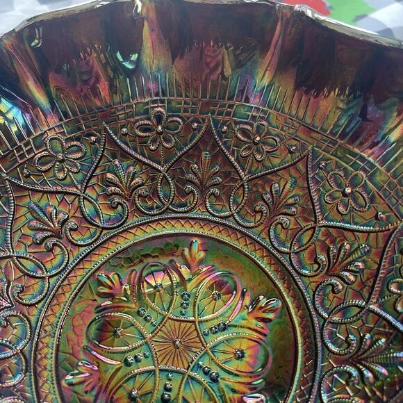 FENTON HEARTS & FLOWERS AMETHYST CARNIVAL GLASS Medallion Fruit Bowl pedestal - Picture 7 of 13